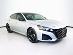 2023 Altima Thumbnail 23