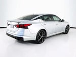 2023 Altima Thumbnail 24