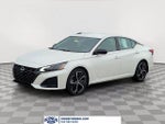 2023 Altima Thumbnail 1