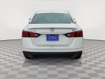 2023 Altima Thumbnail 4