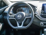 2023 Altima Thumbnail 17