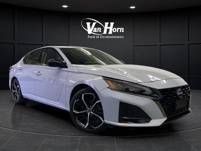 Photo of a 2024 Nissan Altima 2.5 SR 4DR Sedan for sale