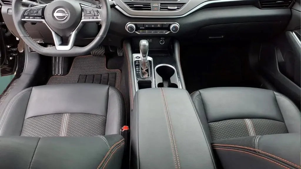 2025 Nissan Altima 2.5 SR