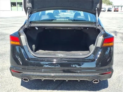 2025 Nissan Altima 2.5 SR 4DR Sedan