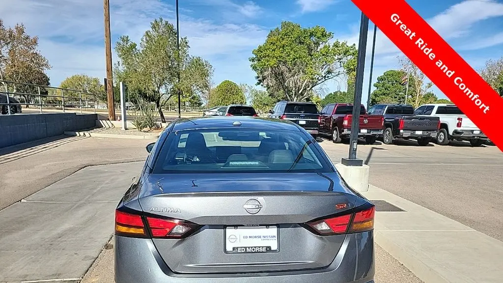 2025 Nissan Altima 2.5 SR