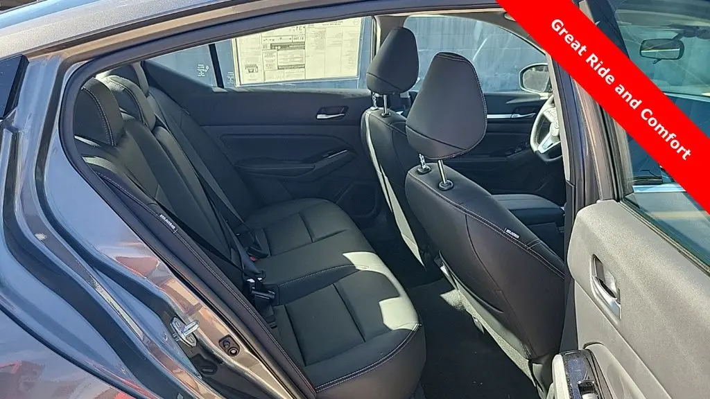 2025 Nissan Altima 2.5 SR