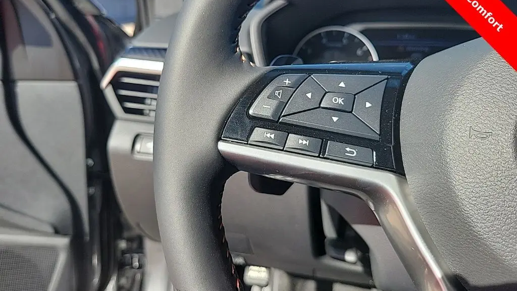 2025 Nissan Altima 2.5 SR