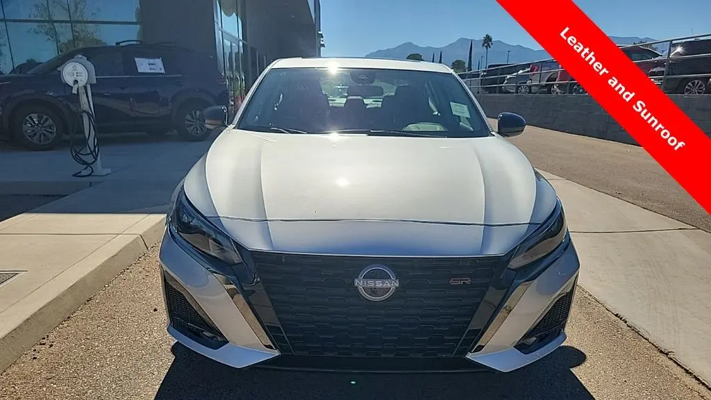 2025 Nissan Altima 2.5 SR