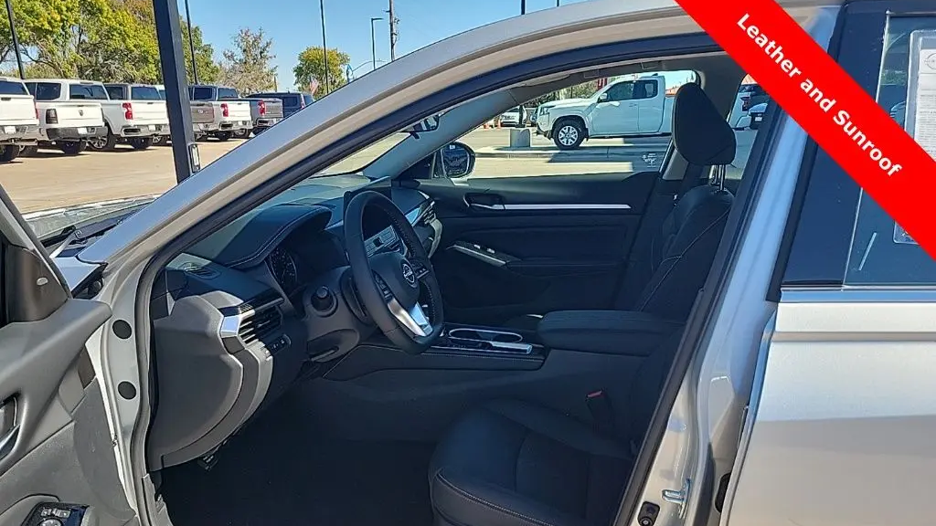 2025 Nissan Altima 2.5 SR