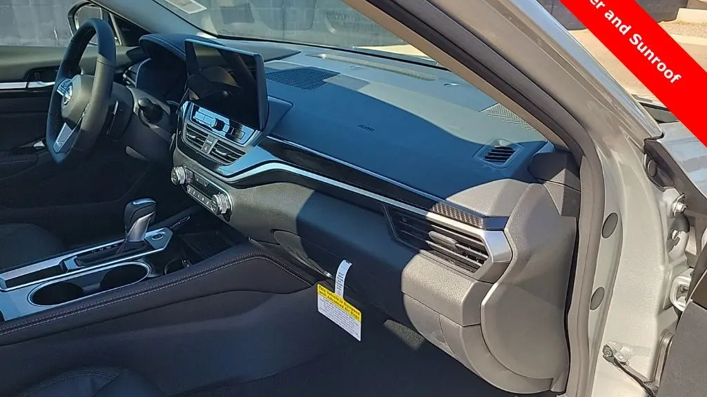 2025 Nissan Altima 2.5 SR