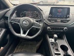 2022 Altima Thumbnail 10