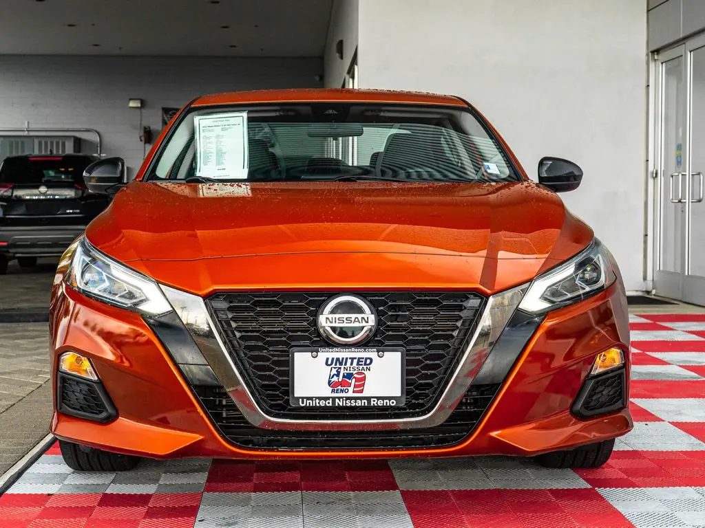 2022 Nissan Altima - $18,888
