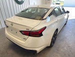 2024 Altima Thumbnail 4