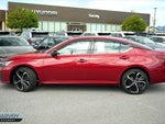 2024 Altima Thumbnail 2