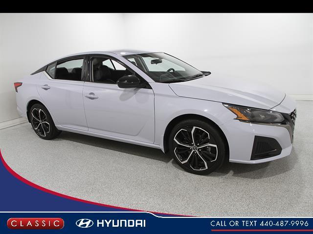 2025 Nissan Altima - $22,000