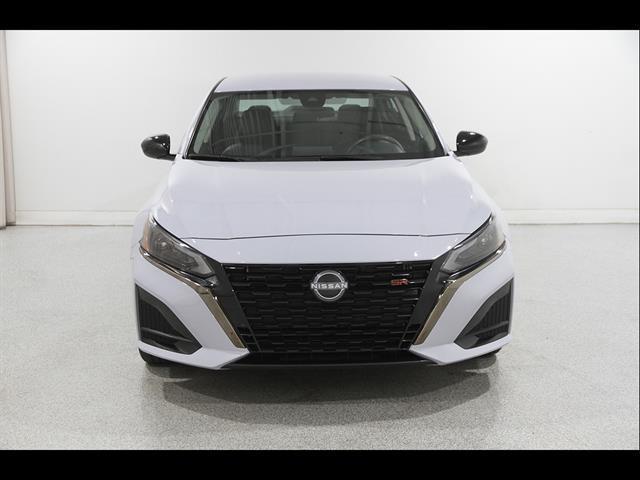 2025 Nissan Altima - $22,000