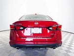 2023 Altima Thumbnail 4
