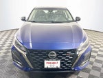 2023 Altima Thumbnail 1