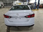 2025 Altima Thumbnail 8