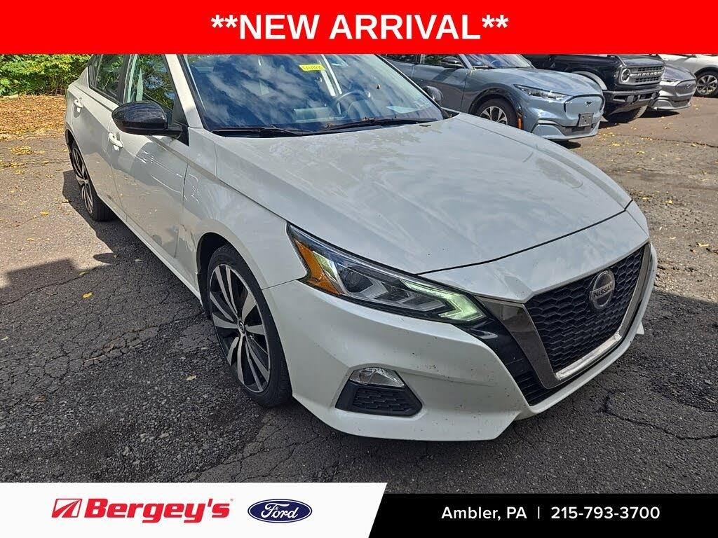 2020 Nissan Altima - $15,285