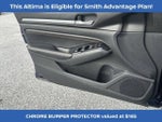 2023 Altima Thumbnail 17