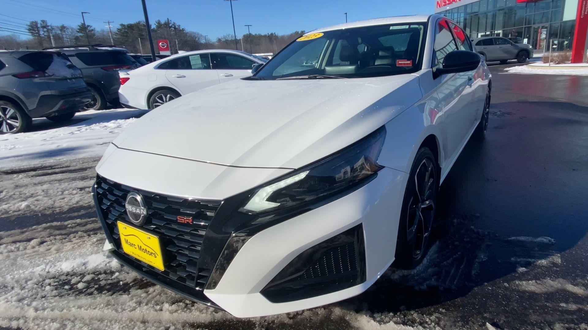 2023 Nissan Altima 2.5 SR