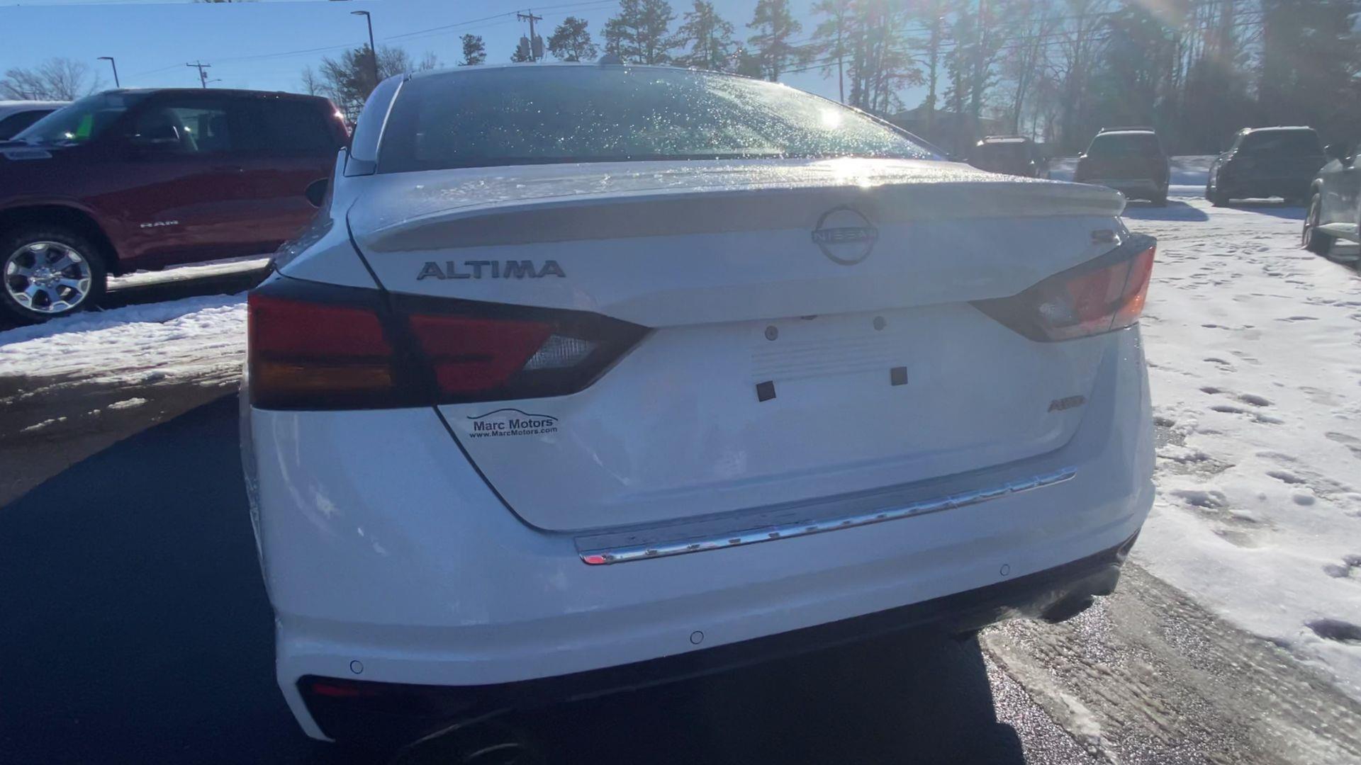 2023 Nissan Altima 2.5 SR