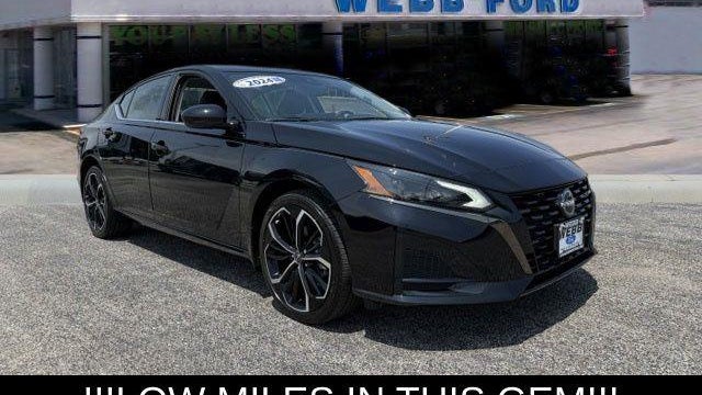 Preowned 2024 Nissan Altima 2.5 SR for Sale
