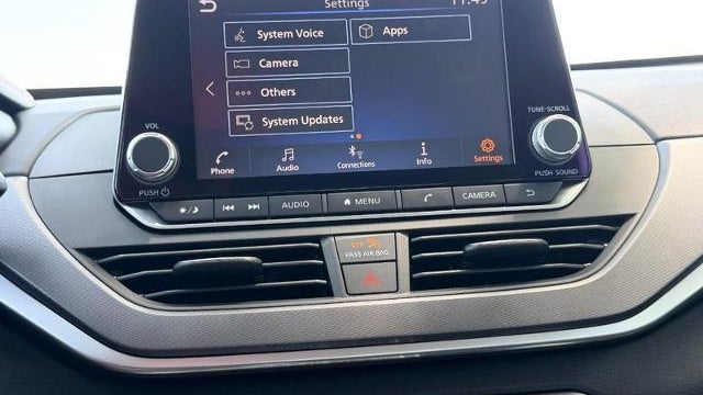 2025 Nissan Altima 2.5 SR