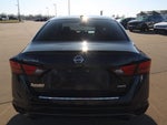 2021 Altima Thumbnail 14