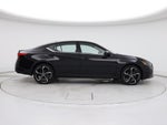 2023 Altima Thumbnail 7