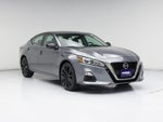 2021 Altima Thumbnail 1