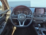 2021 Altima Thumbnail 16