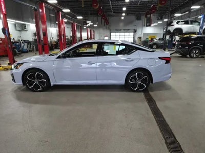2023 Nissan Altima AWD 2.5 SR 4DR Sedan