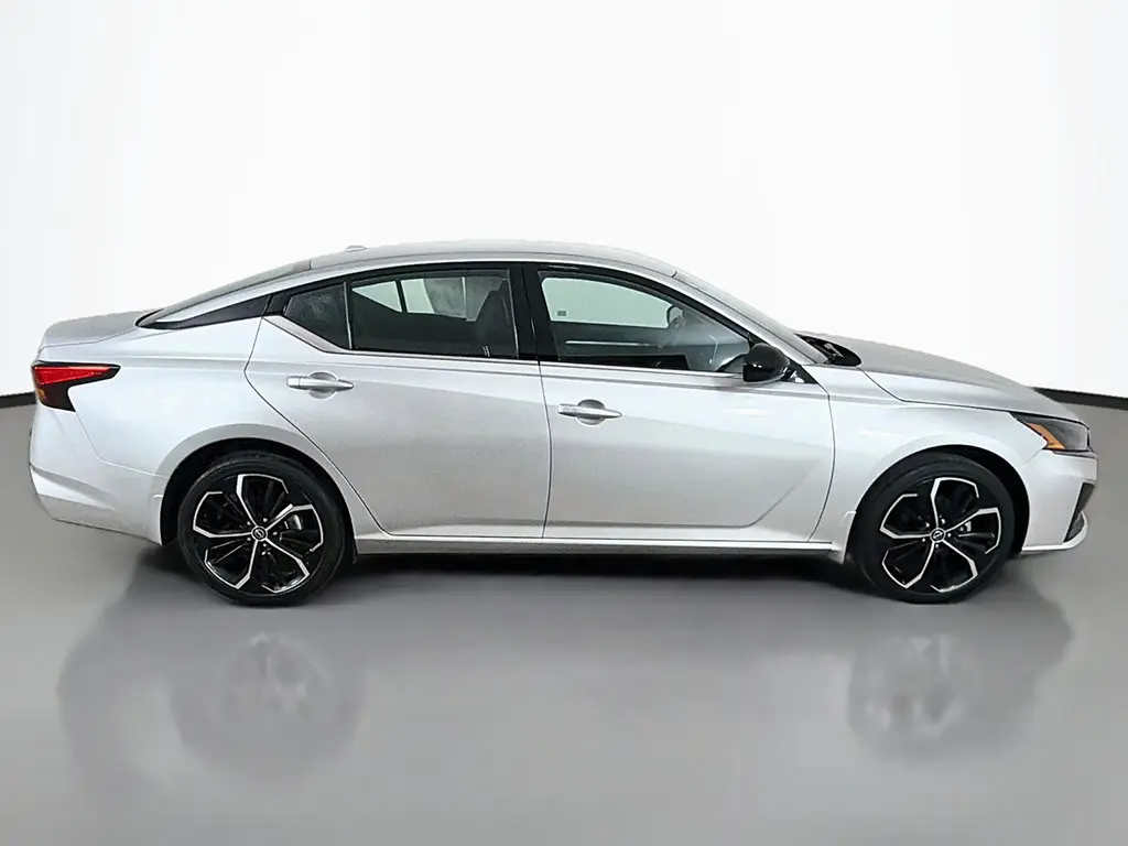 2025 Nissan Altima - $22,799