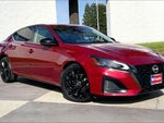 2023 Altima Thumbnail 2