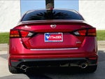 2023 Altima Thumbnail 4