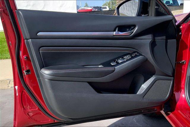 2023 Nissan Altima - $22,985