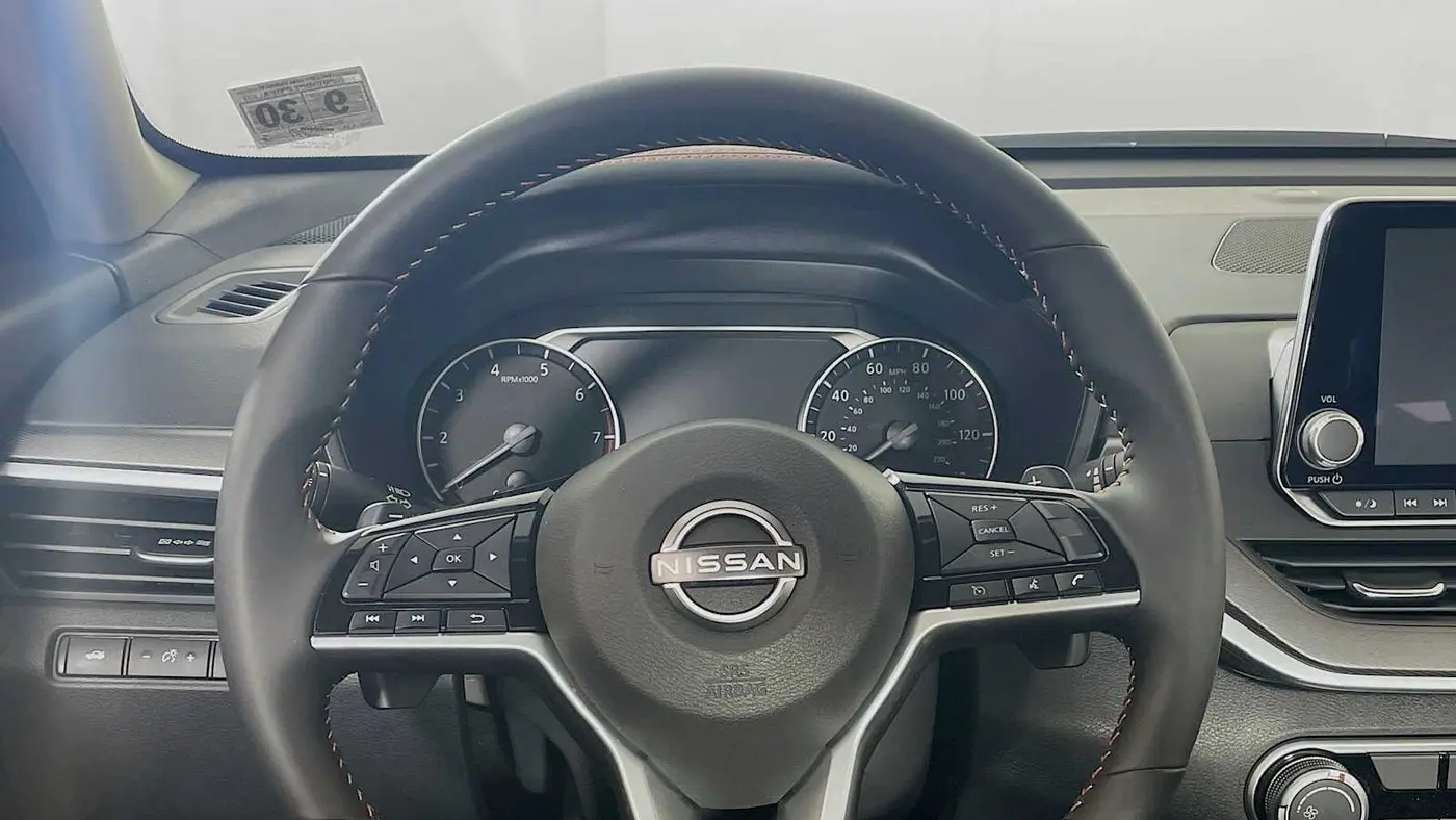 2025 Nissan Altima 2.5 SR