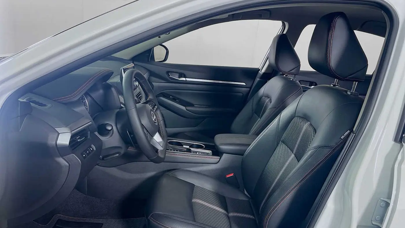2025 Nissan Altima 2.5 SR