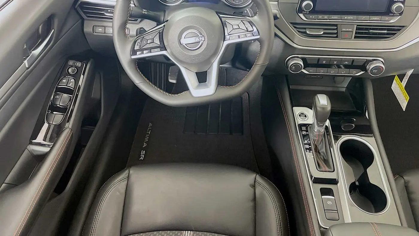 2025 Nissan Altima 2.5 SR