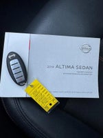 2019 Altima Thumbnail 20