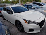 2022 Altima Thumbnail 2