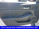 2022 Altima Thumbnail 10