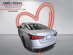 2024 Altima Thumbnail 5