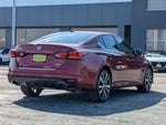 2022 Altima Thumbnail 6