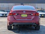 2022 Altima Thumbnail 7
