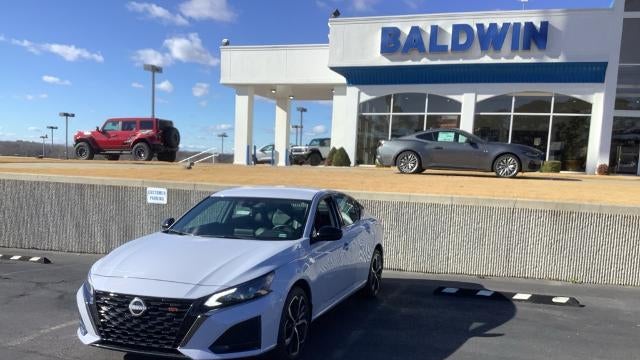 2025 Nissan Altima 2.5 SR
