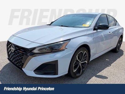 2023 Nissan Altima AWD 2.5 SR 4DR Sedan