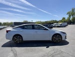 2023 Altima Thumbnail 8